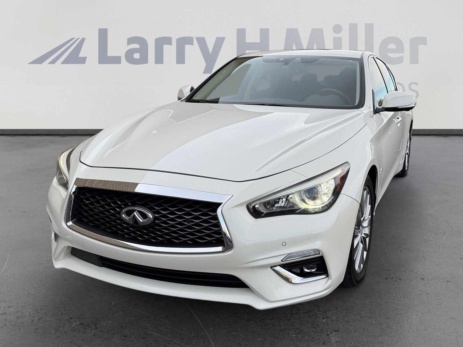 2018 INFINITI Q50 LUXE