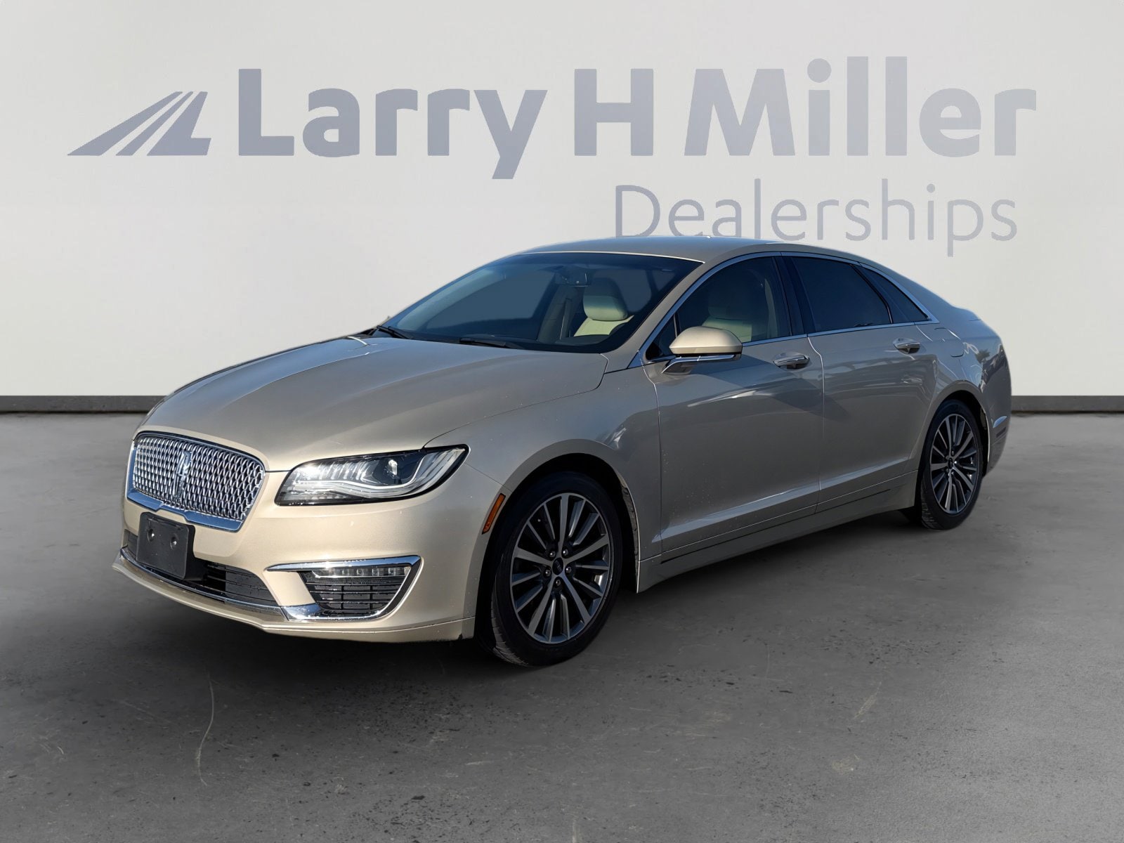 2017 Lincoln MKZ Select FWD's photo