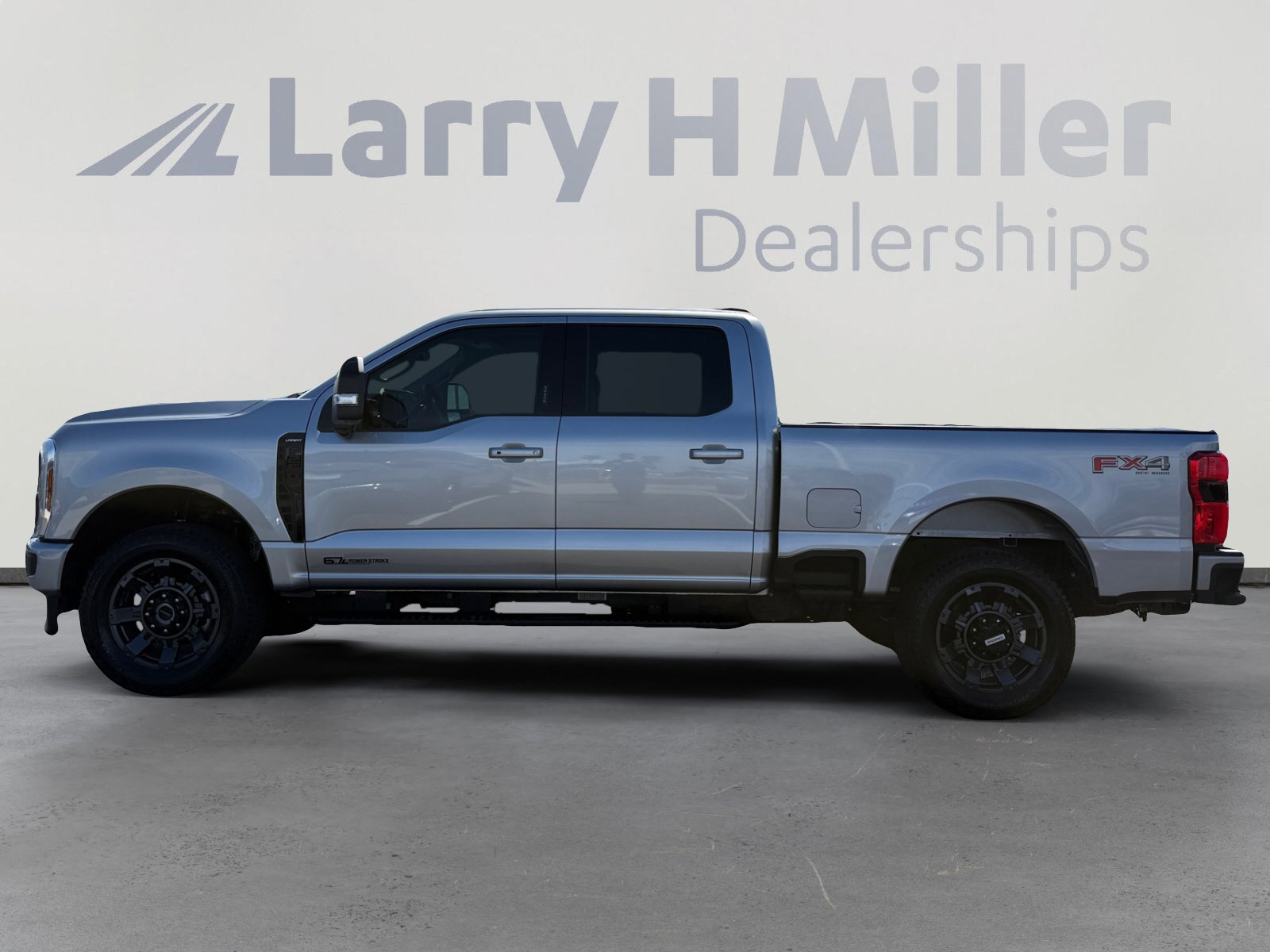 2024 Ford F-250 Lariat photo 2