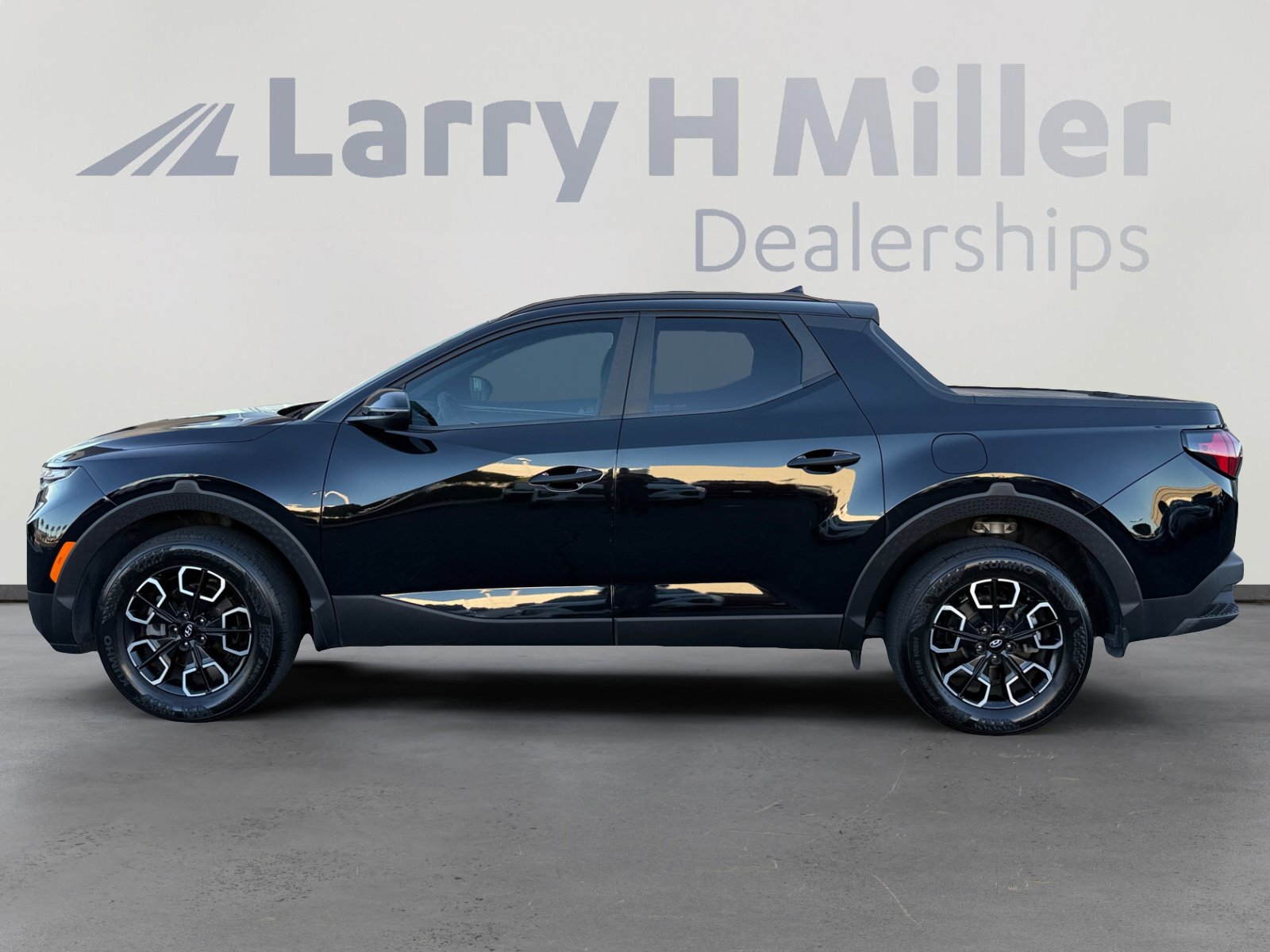 2022 Hyundai Santa Cruz SEL photo 2
