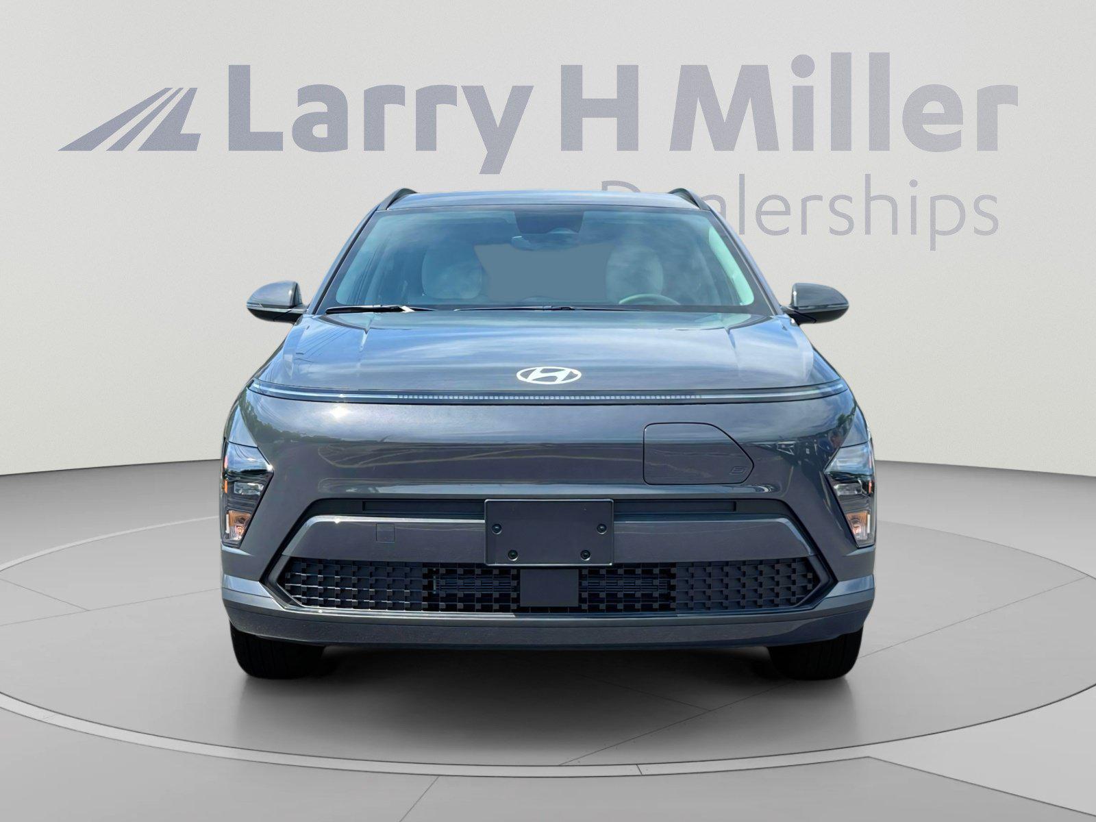 2025 Hyundai Kona EV SEL - Photo 12