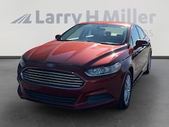 2014 Ford Fusion SE Sedan