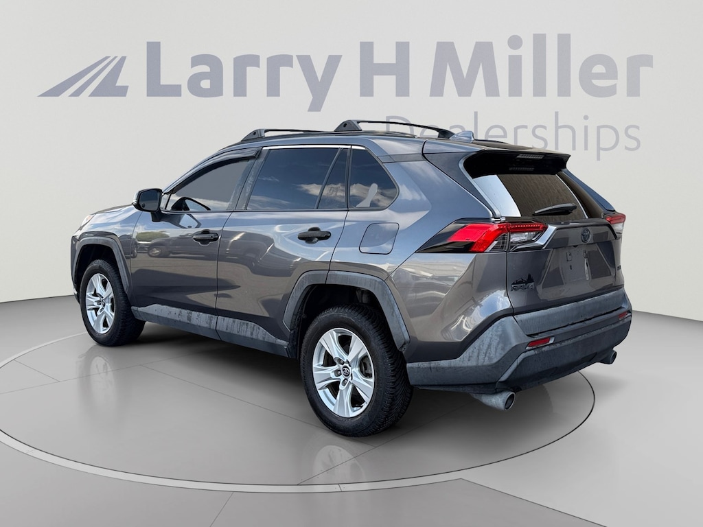 Used 2020 Toyota RAV4 XLE SUV
