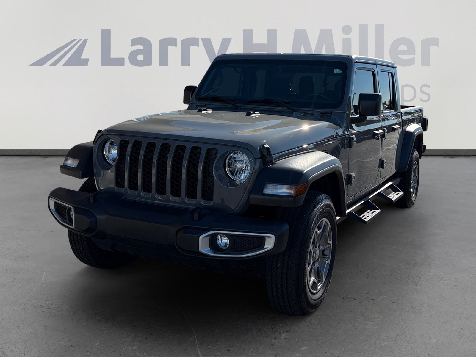 2023 Jeep Gladiator Sport's photo