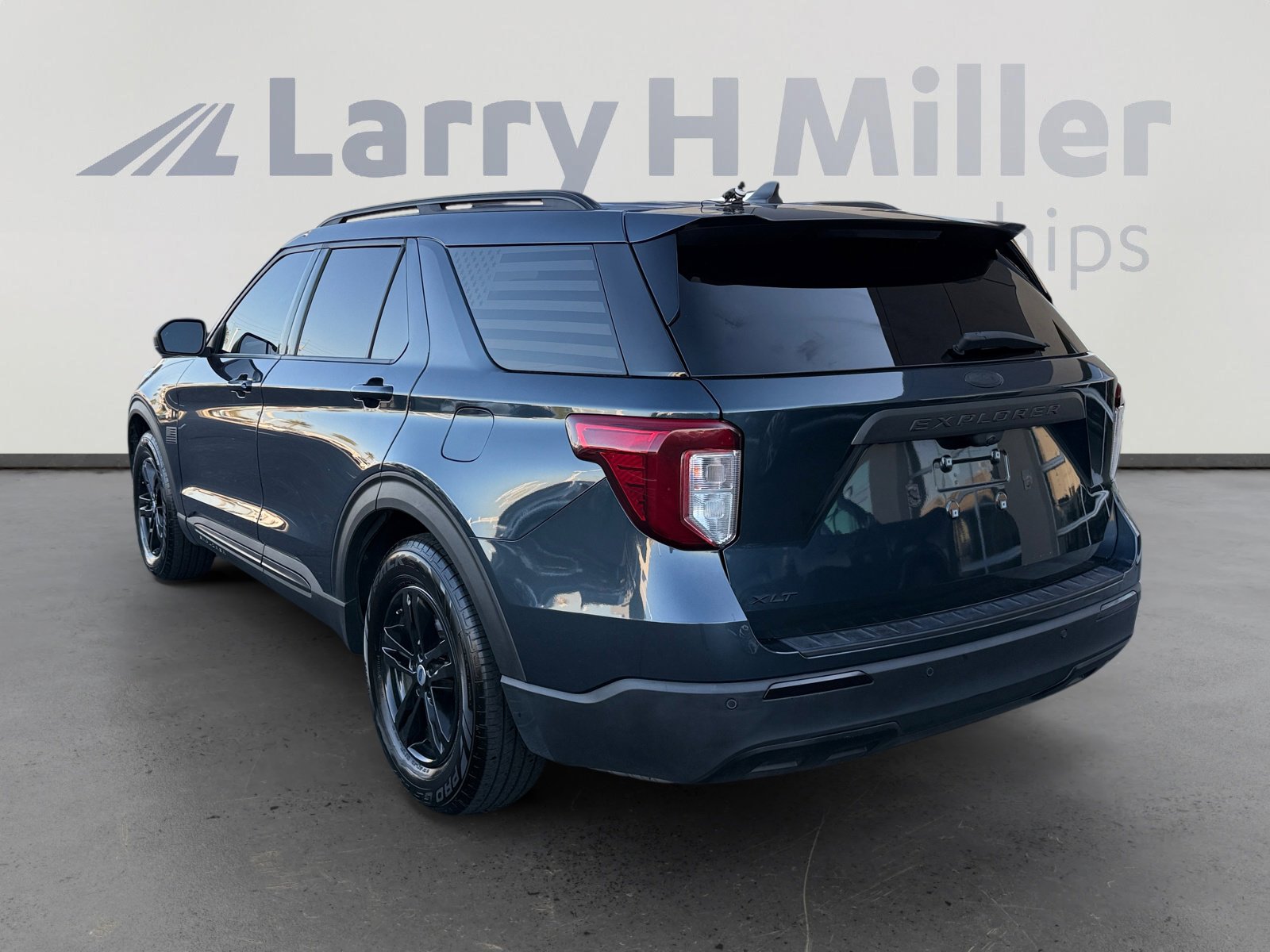 2022 Ford Explorer XLT photo 2