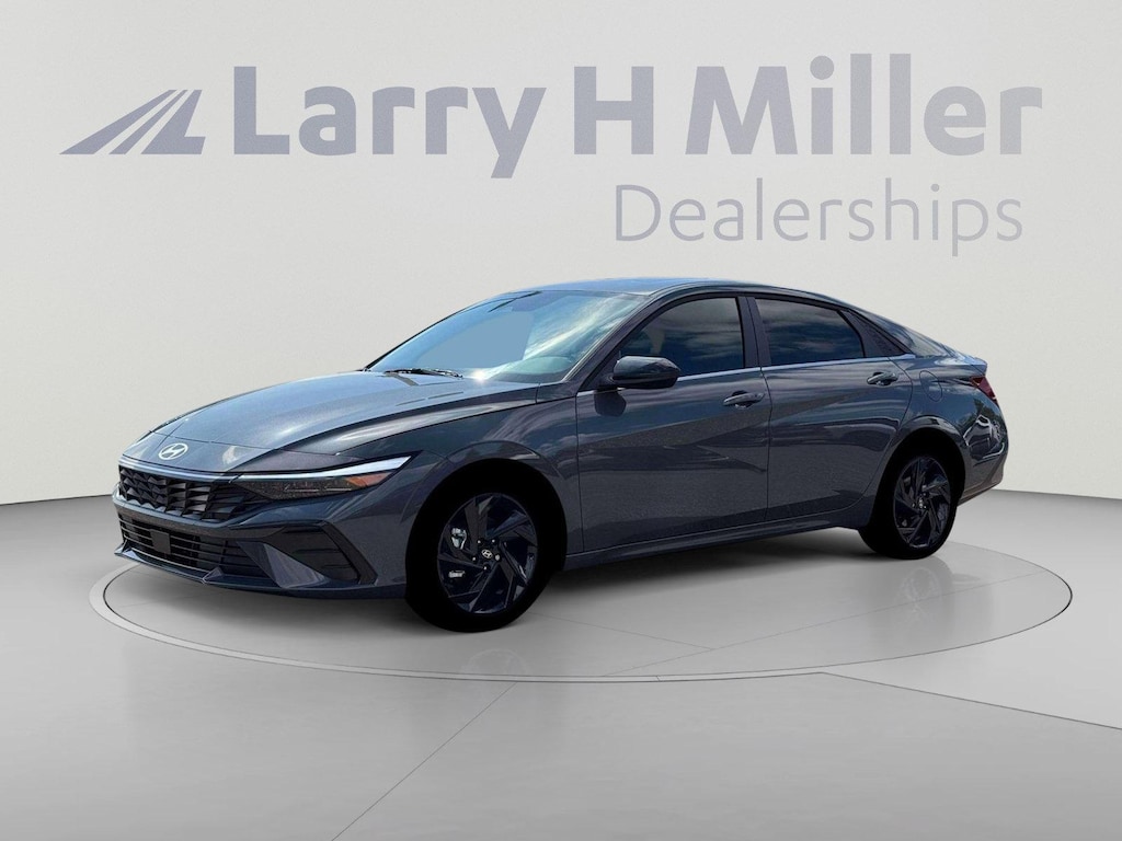 New 2026 Hyundai Elantra SEL Sport Sedan