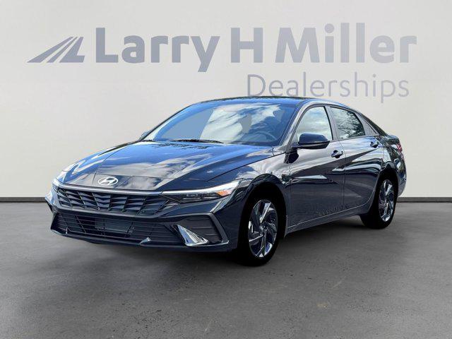 2026 Hyundai Elantra 2.0 SEL Sport IVT's photo