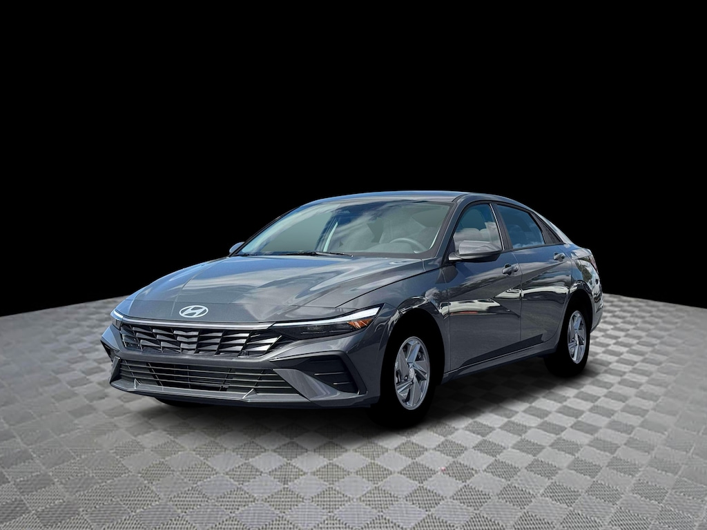 New 2026 Hyundai Elantra SE Sedan