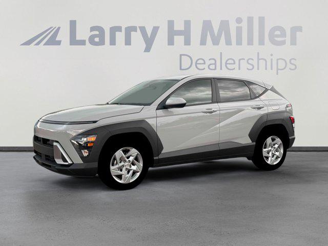 2026 Hyundai Kona SE photo 2