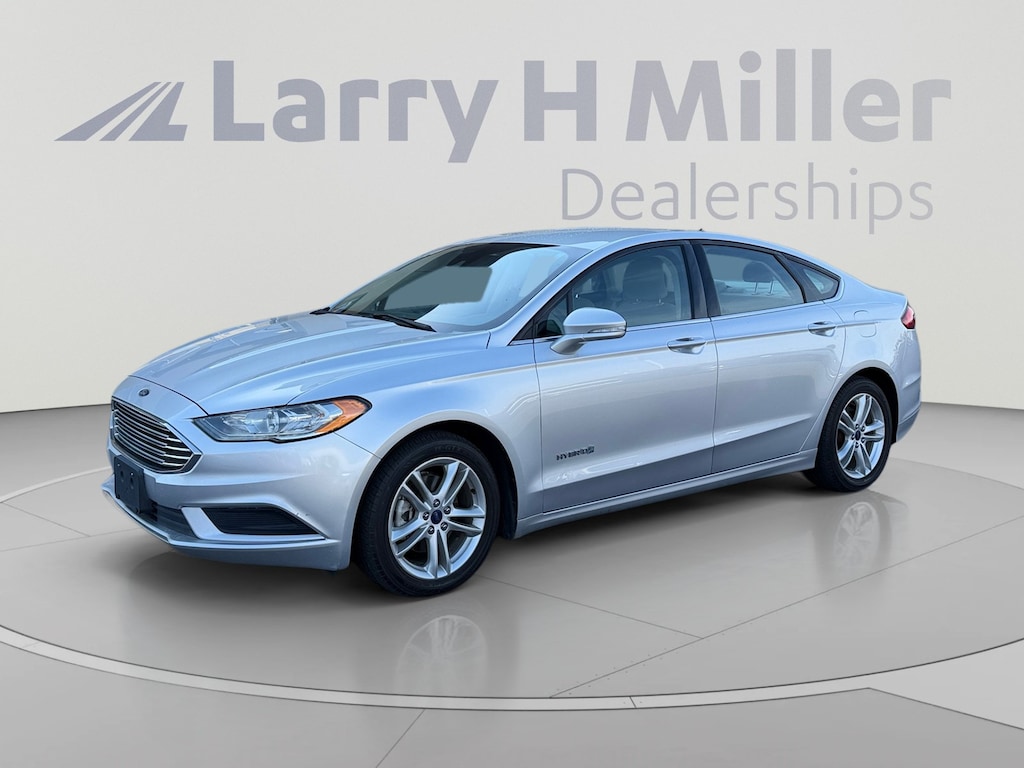 Used 2018 Ford Fusion Hybrid SE Sedan