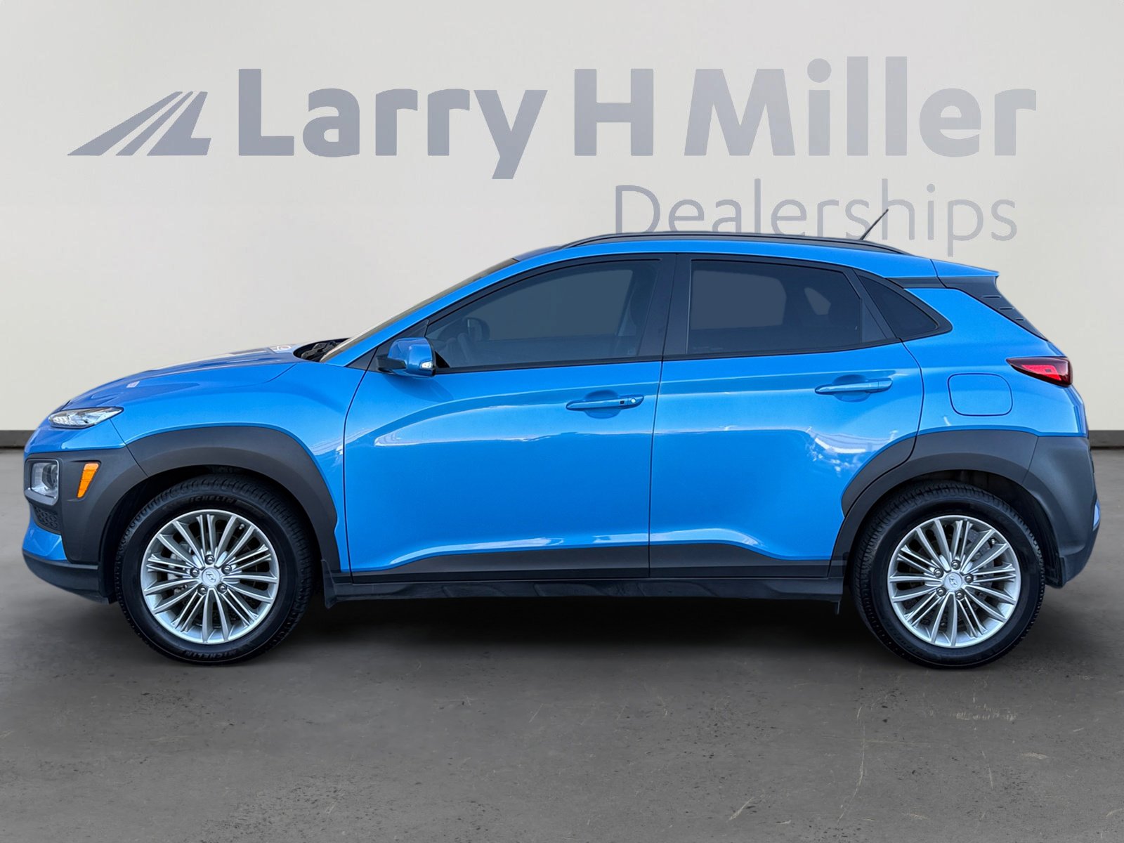 2018 Hyundai Kona SEL photo 2