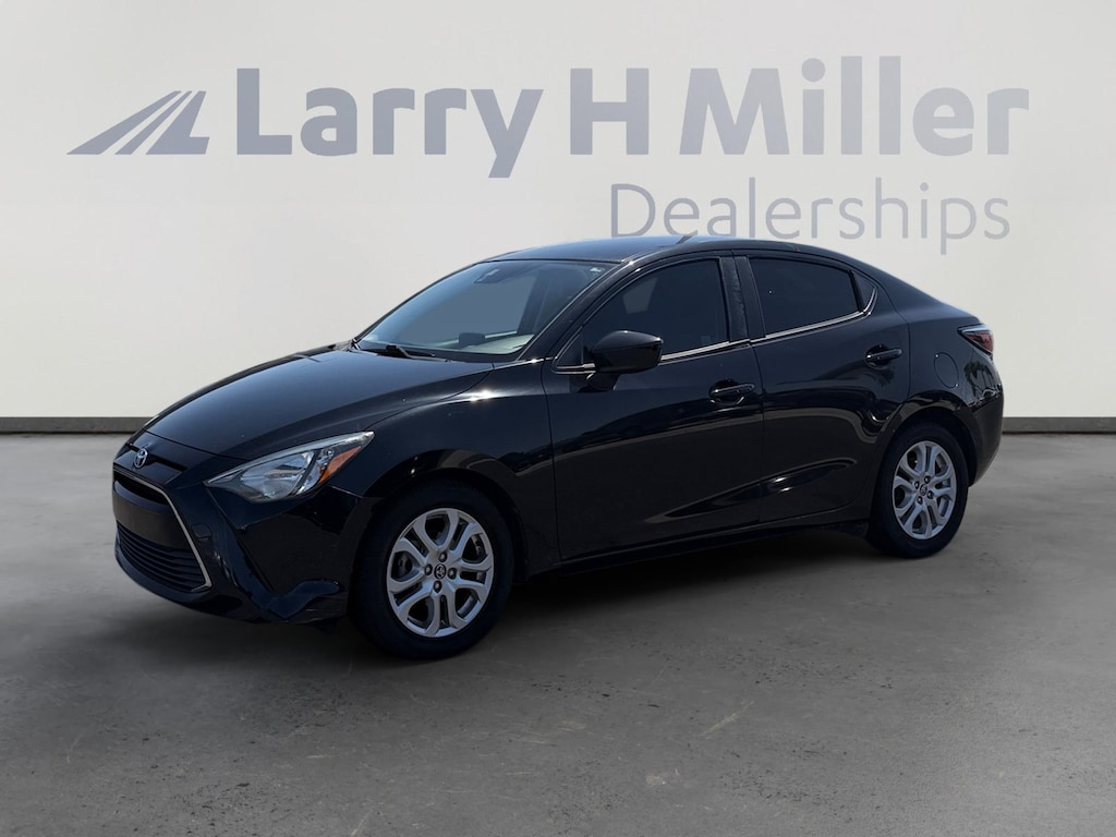 Used 2018 Toyota Yaris iA Sedan