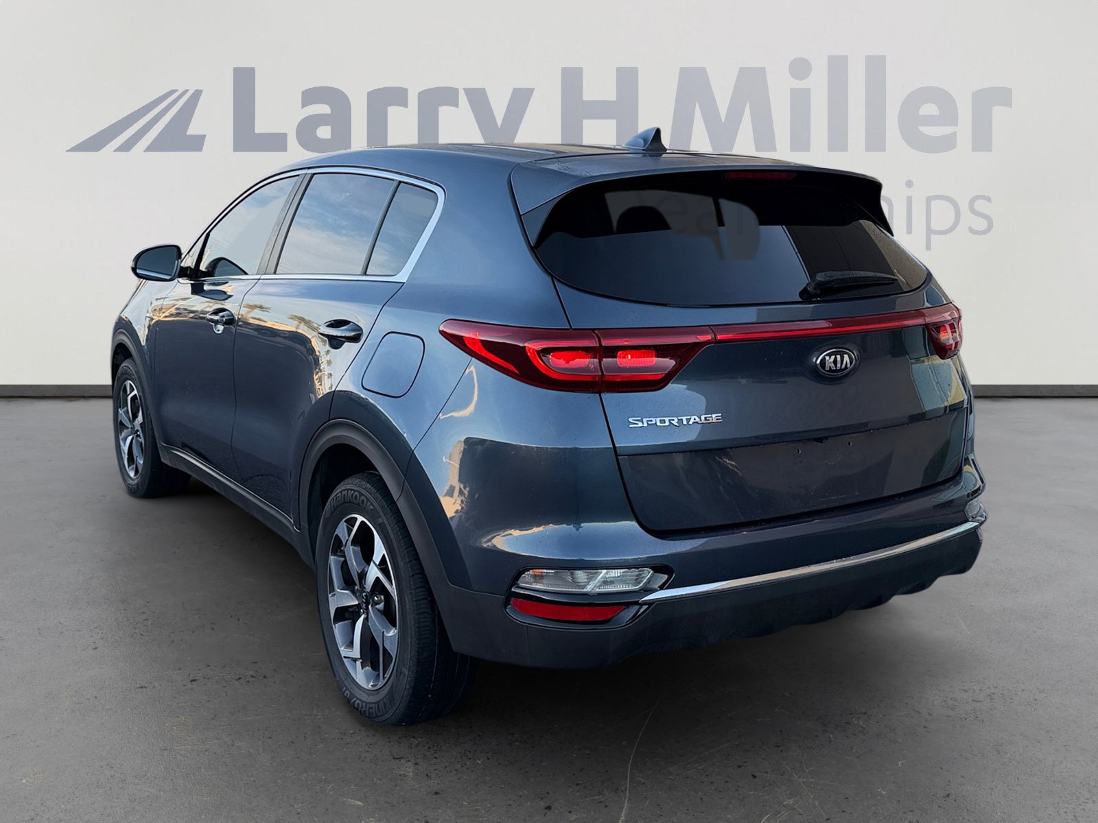 2021 Kia Sportage LX photo 3
