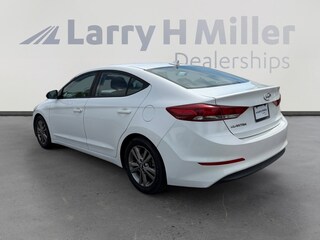 2018 Hyundai Elantra SEL Sedan 5NPD84LF3JH213725