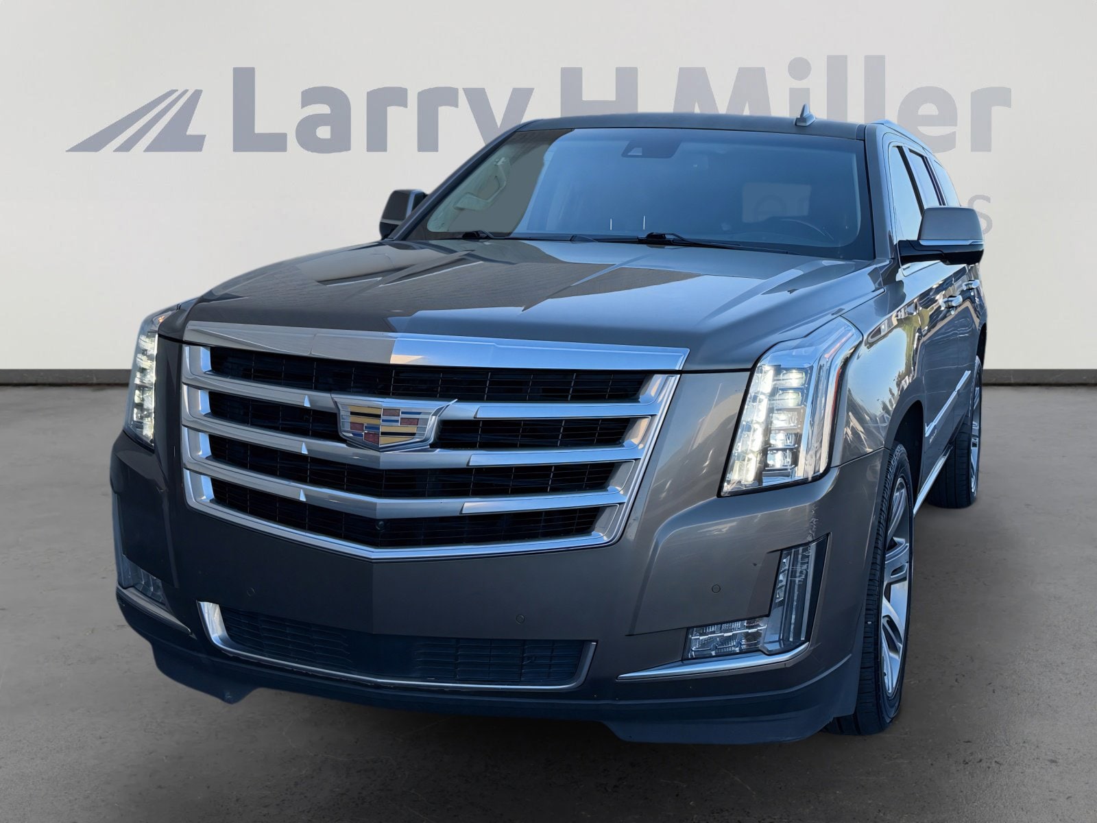 2016 Cadillac Escalade Premium's photo