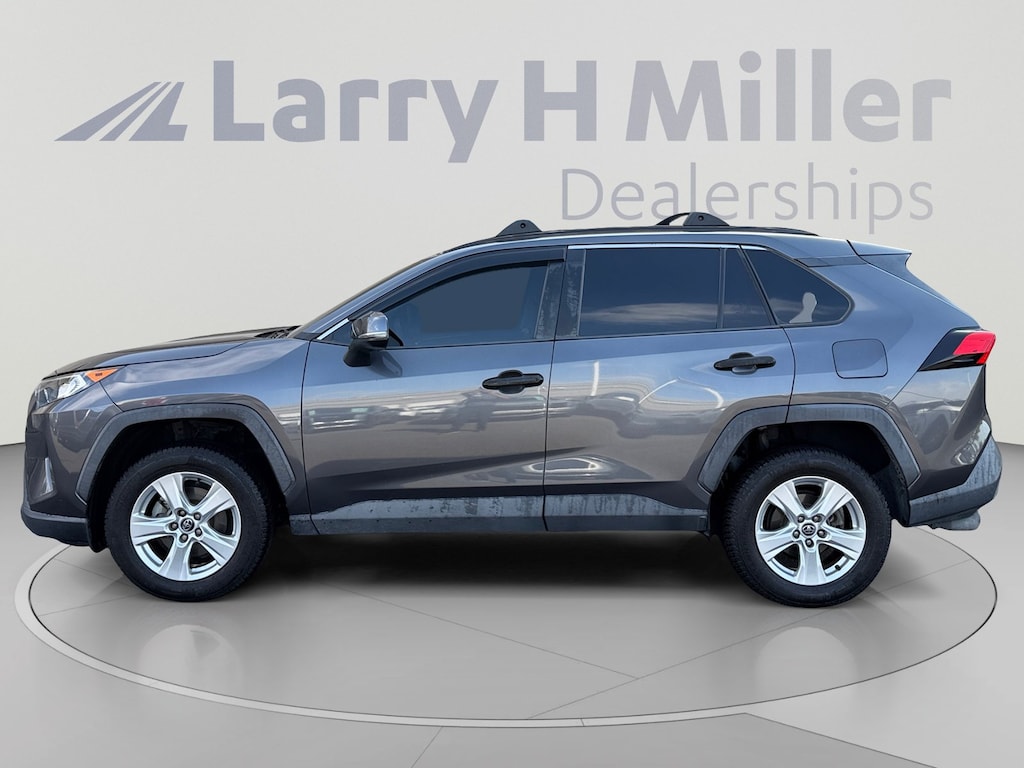 Used 2020 Toyota RAV4 XLE SUV
