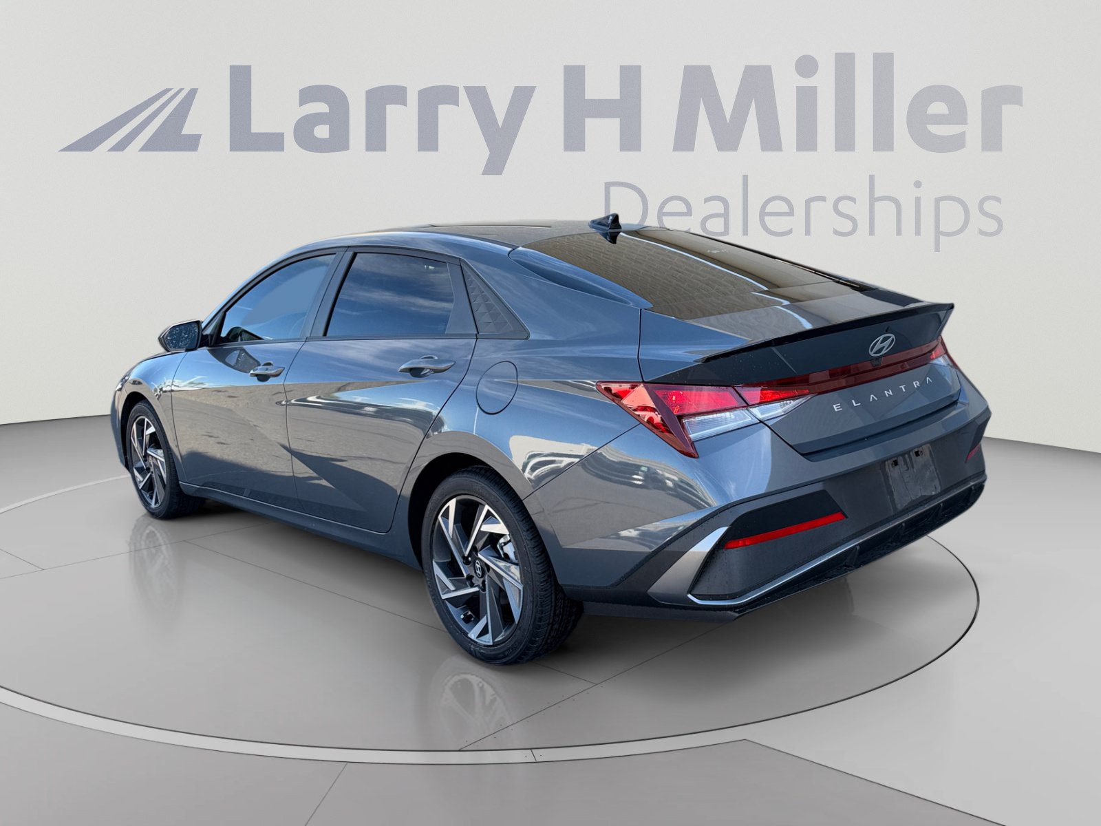 Certified 2025 Hyundai Elantra SEL Sport Sedan