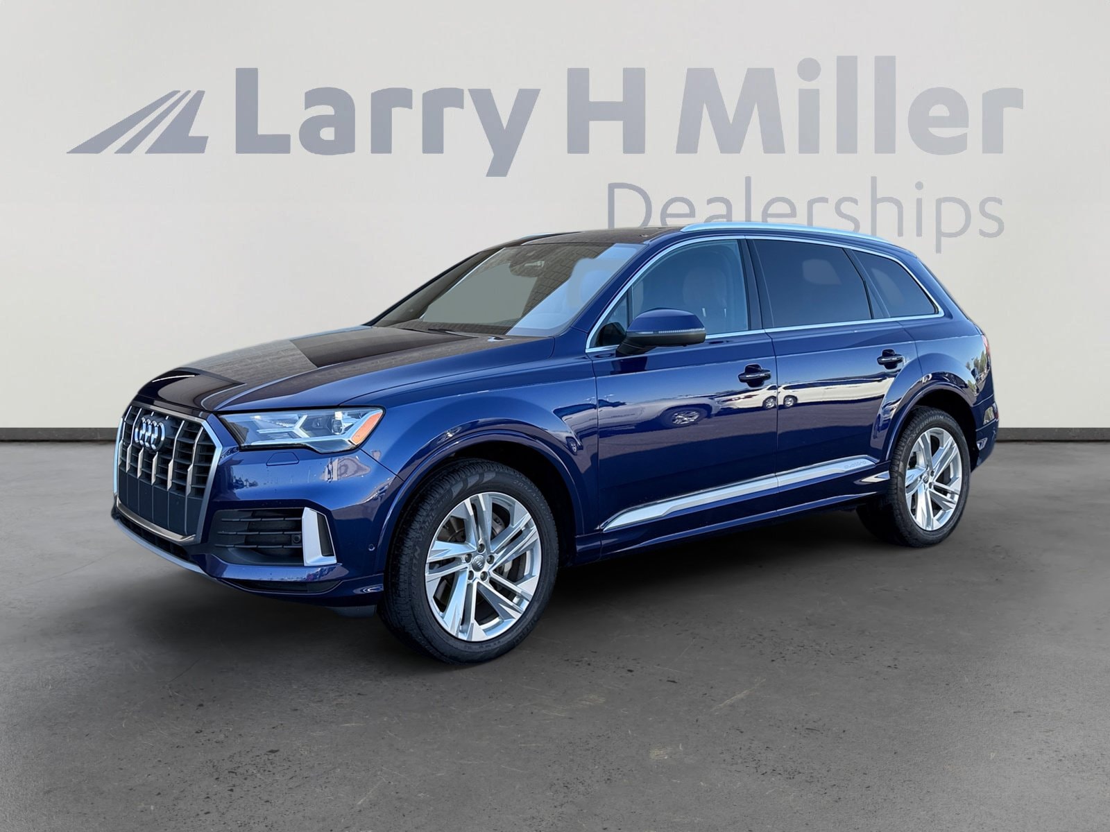 2021 Audi Q7 55 Premium Plus quattro Tiptronic's photo