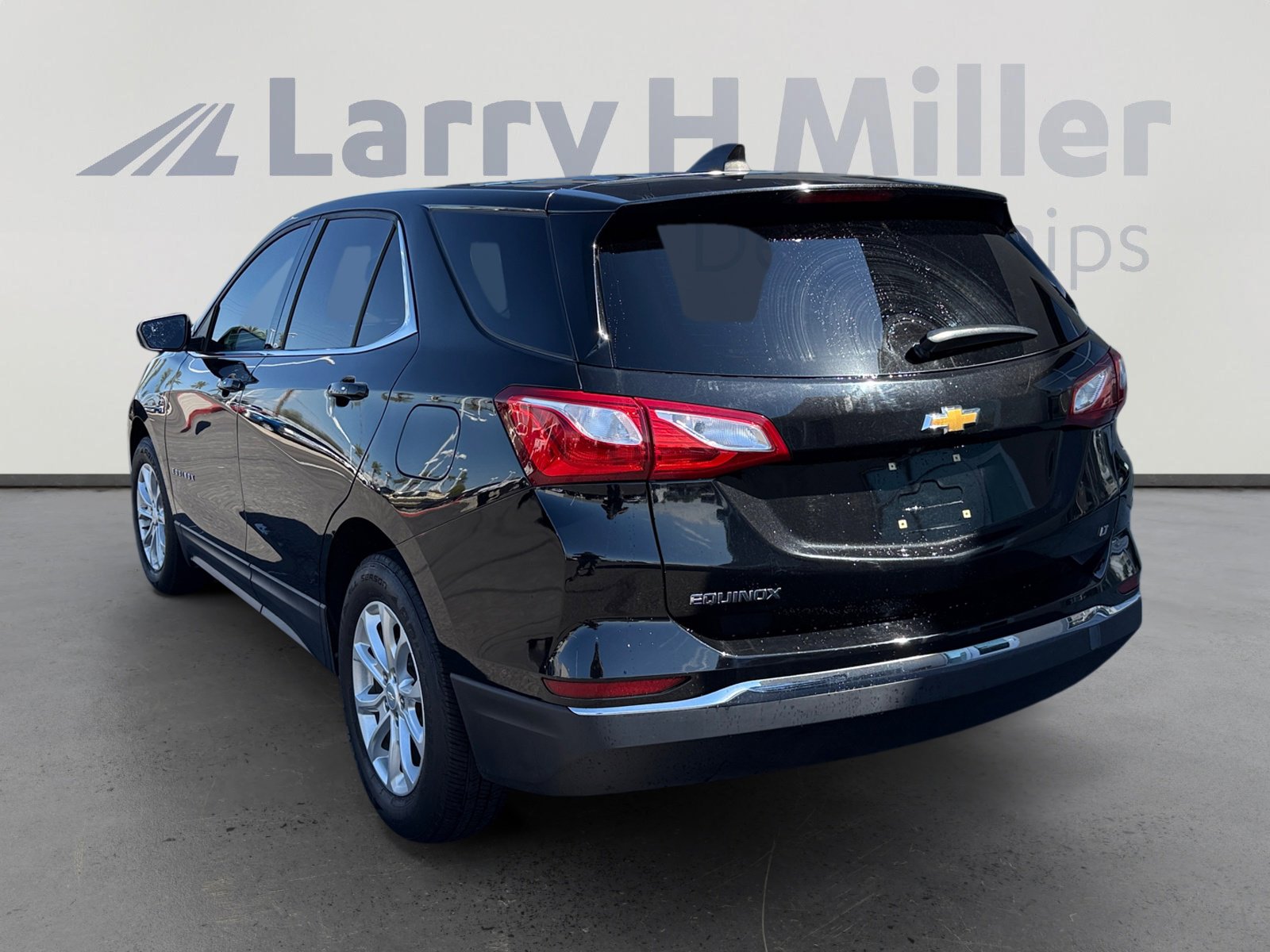 2019 Chevrolet Equinox LT photo 3