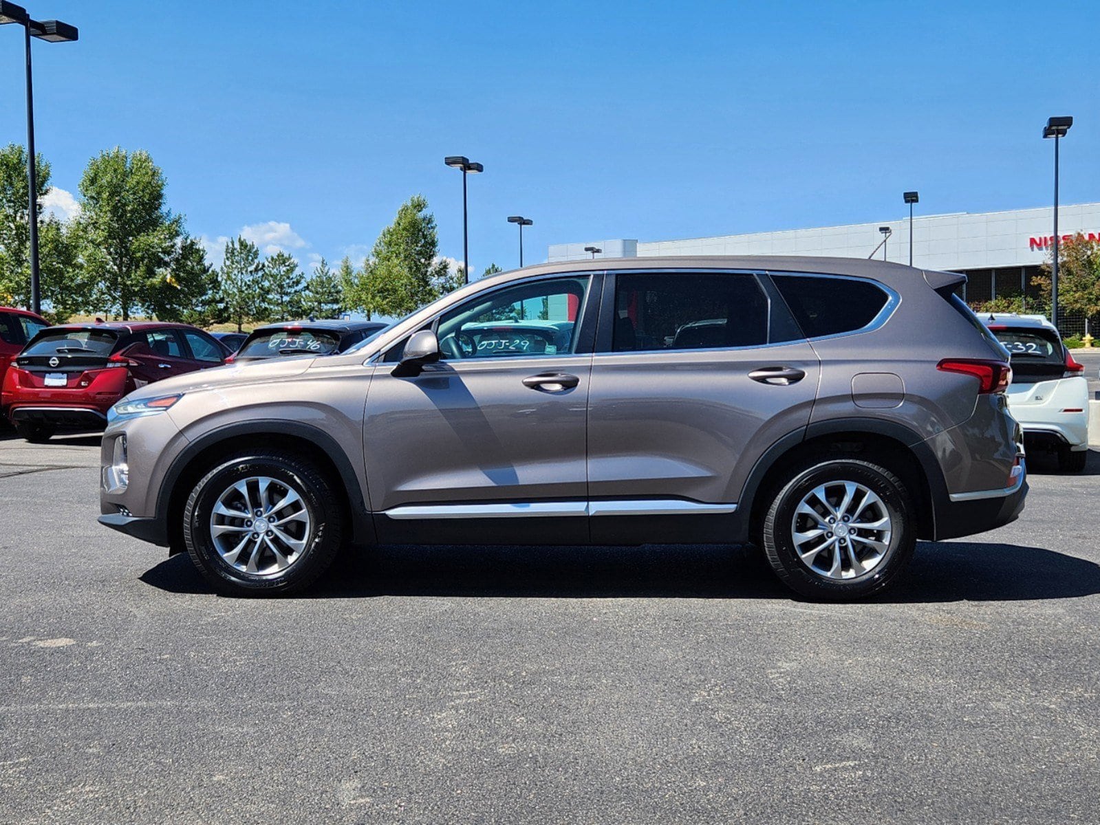 Used 2019 Hyundai Santa Fe SE with VIN 5NMS2CAD4KH080217 for sale in Highlands Ranch, CO