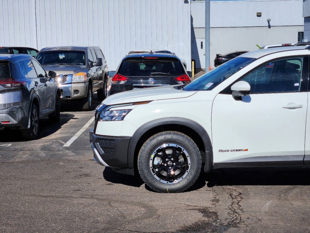 New 2024 Nissan Pathfinder Rock Creek For Sale near Denver, CO