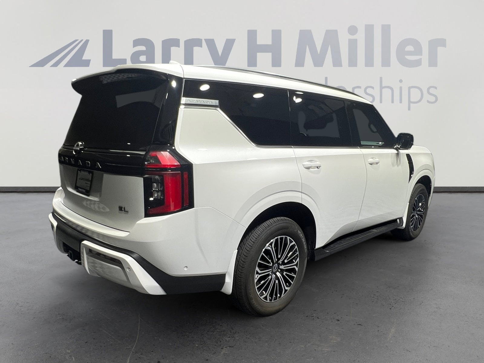 2026 Nissan Armada SL - Photo 6