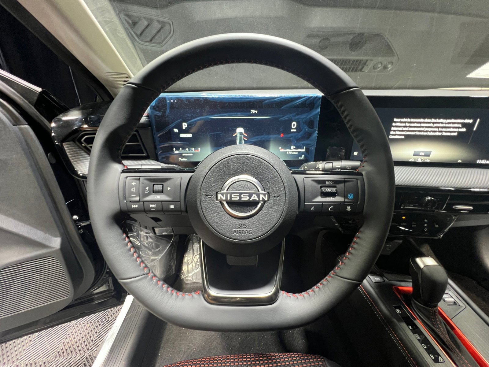 2026 Nissan KICKS SR - Photo 10