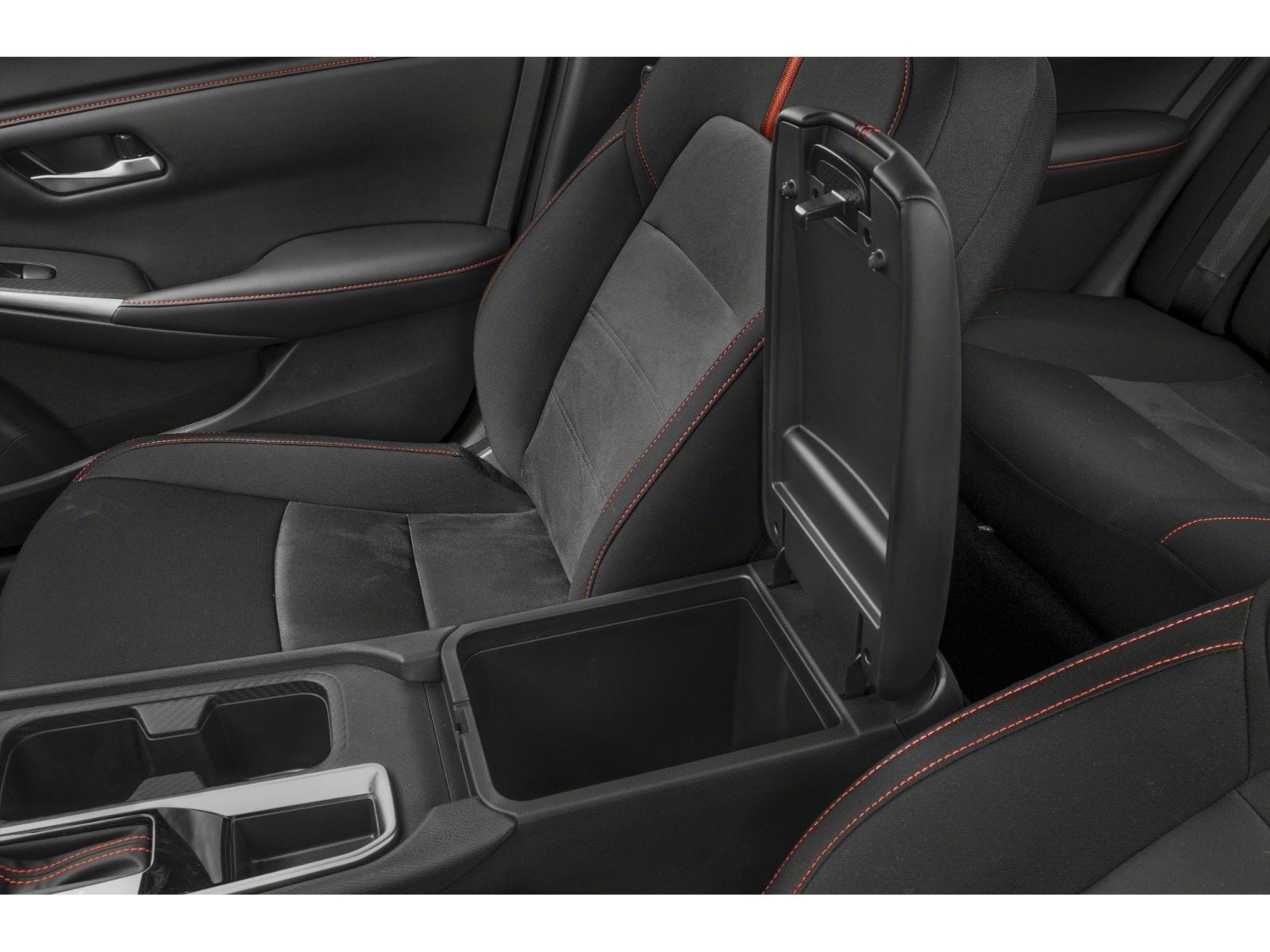 2025 Nissan Sentra SR - Photo 10