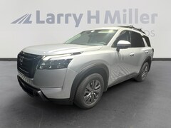 2025 Nissan Pathfinder SV SUV