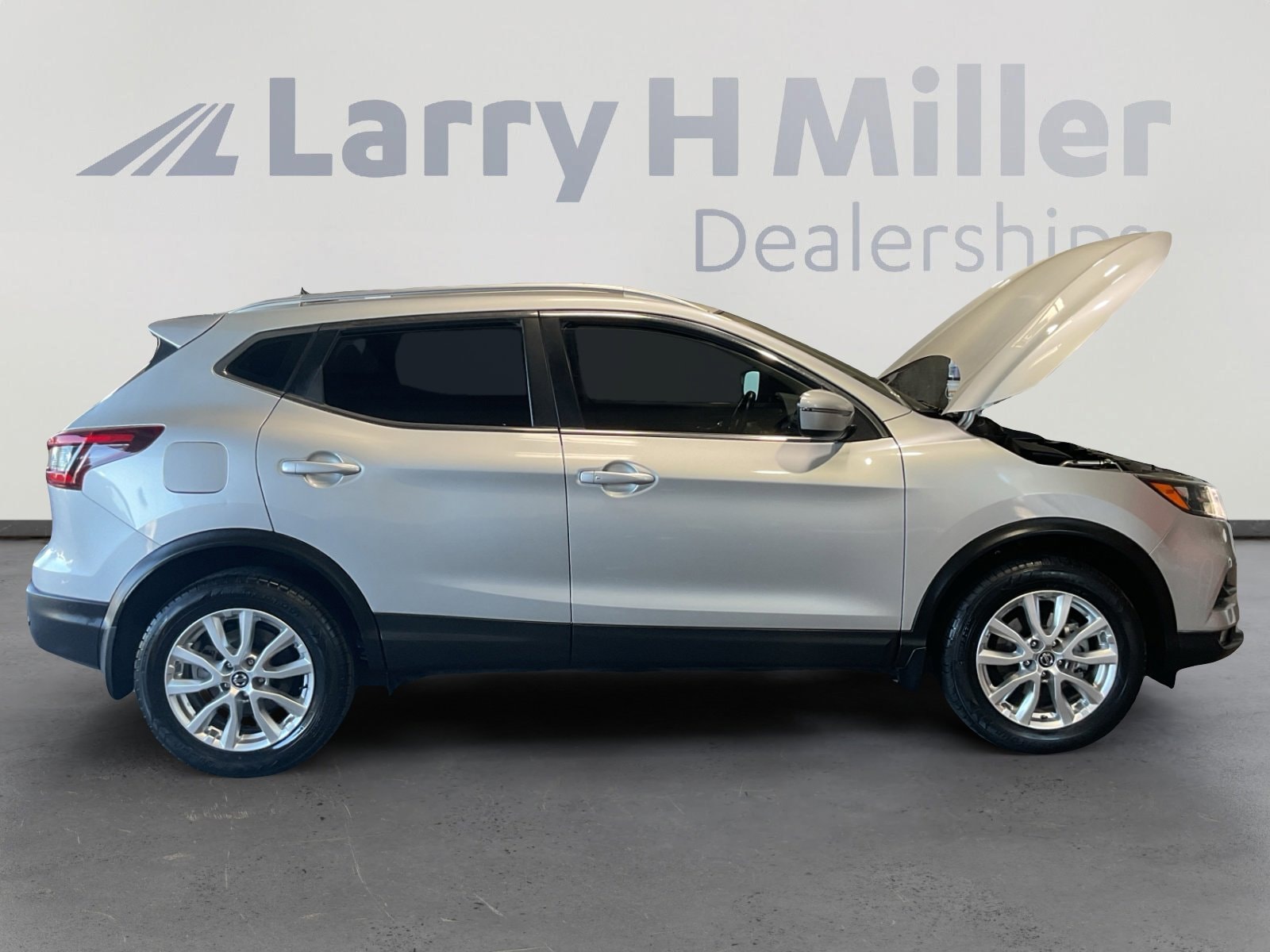 2021 Nissan Rogue Sport SV