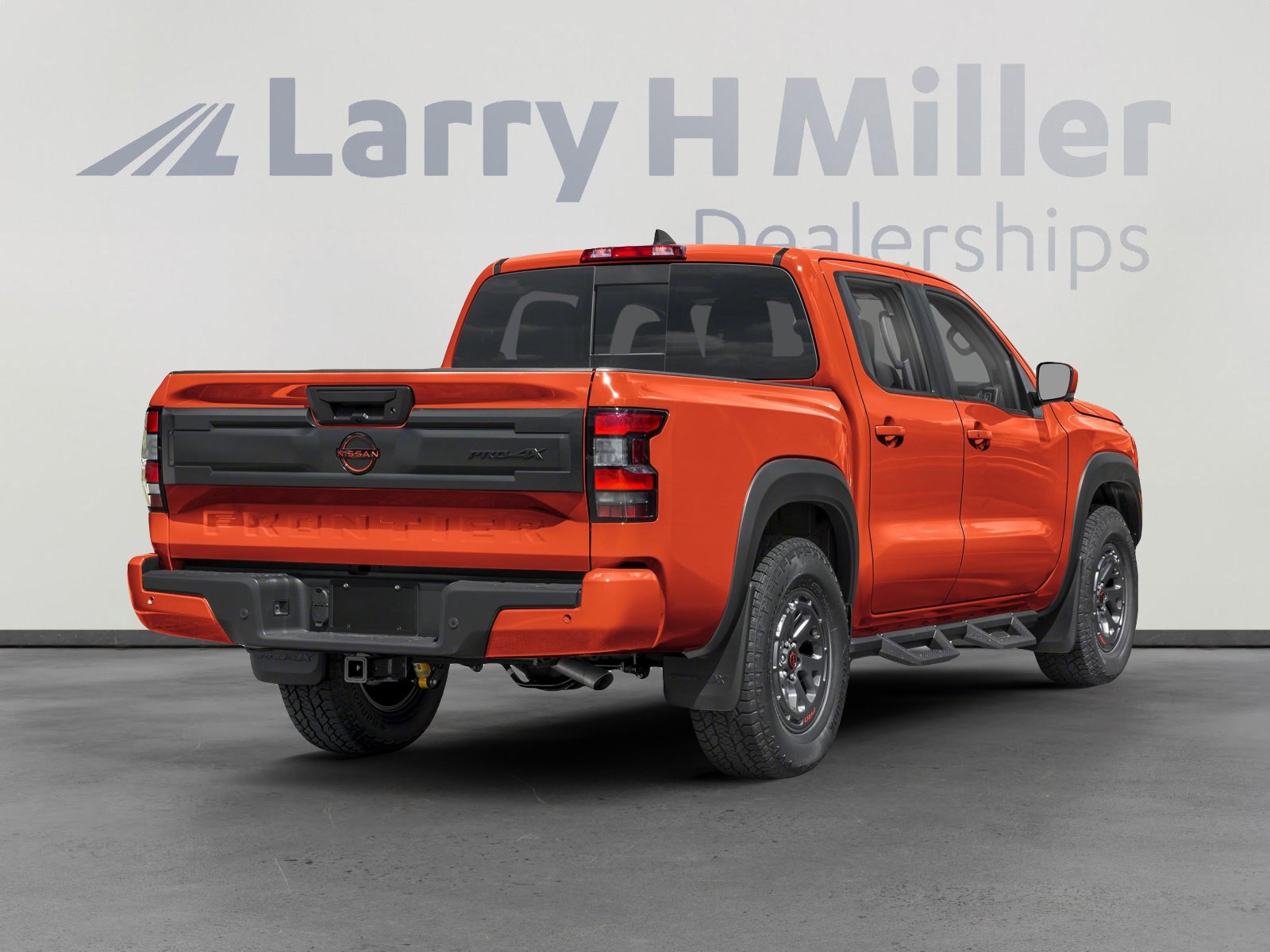 2025 Nissan Frontier PRO-X photo 3