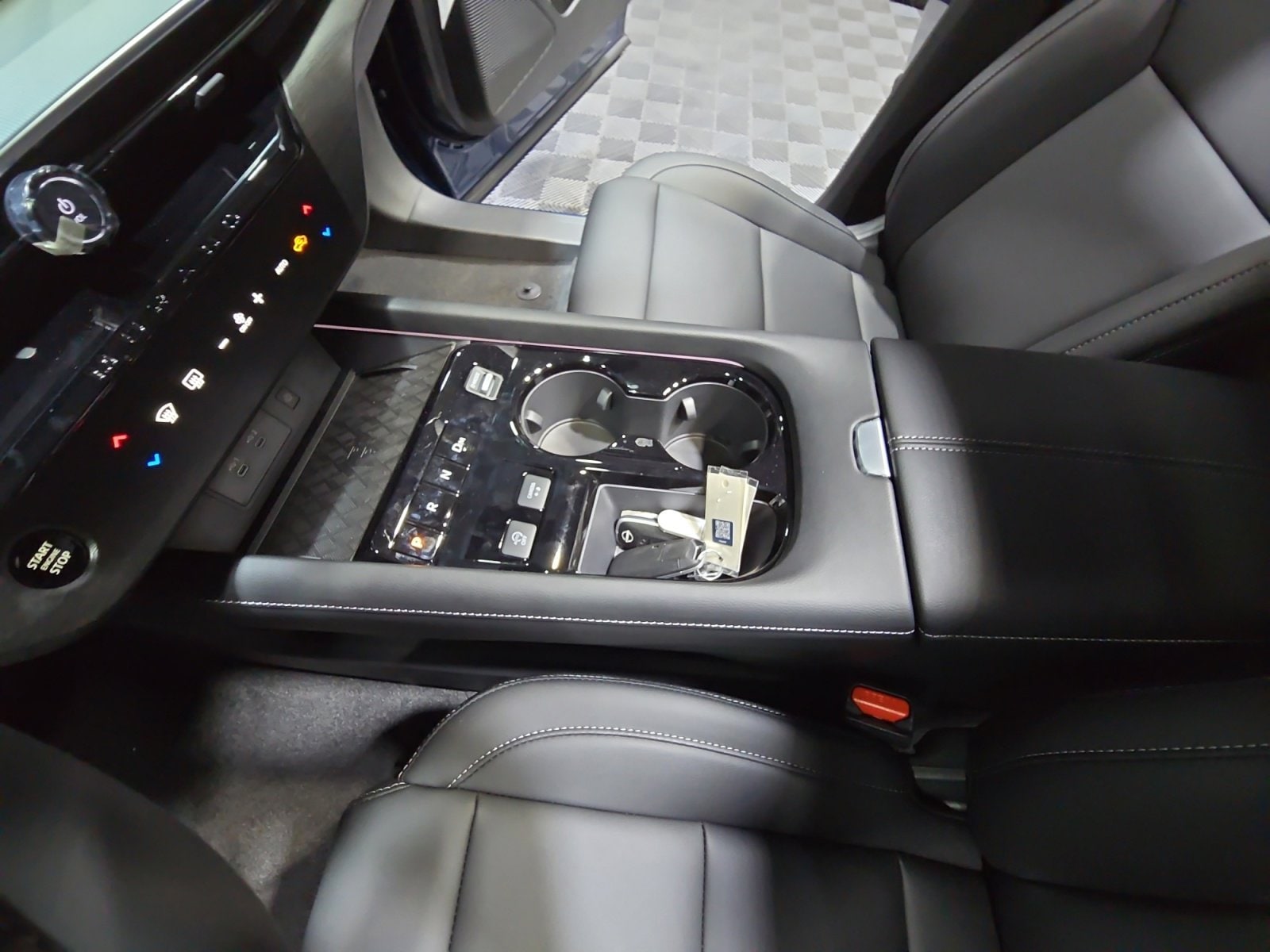 2025 Nissan Murano SL - Photo 16