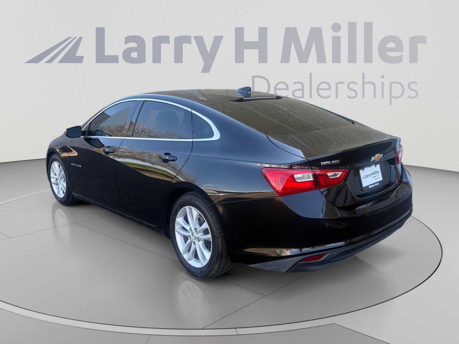 Used 2018 Chevrolet Malibu Hybrid Base Sedan