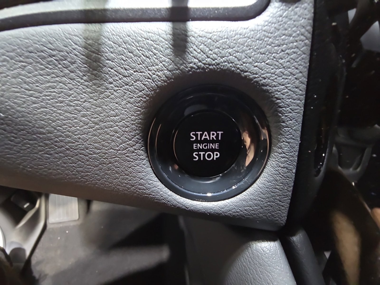 2025 Nissan Armada PRO-4X - Photo 30