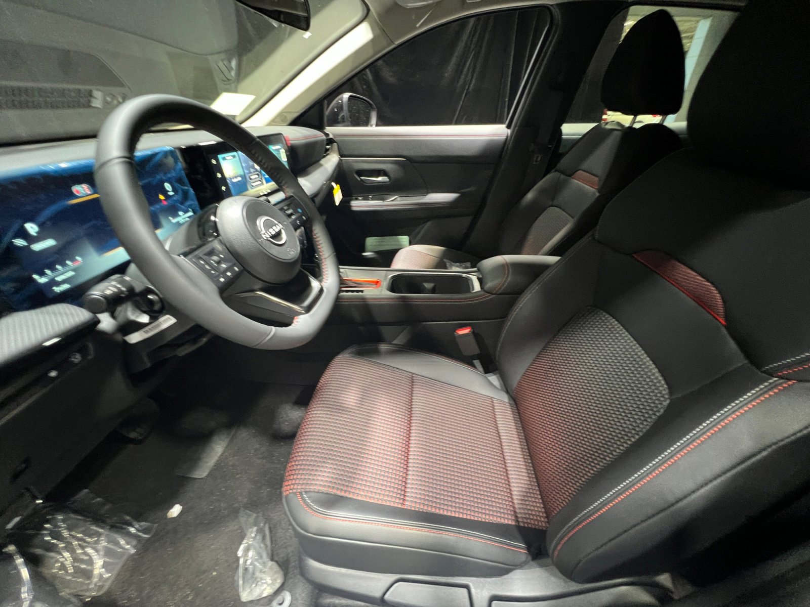 2026 Nissan KICKS SR - Photo 33