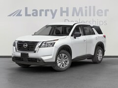 2025 Nissan Pathfinder S SUV