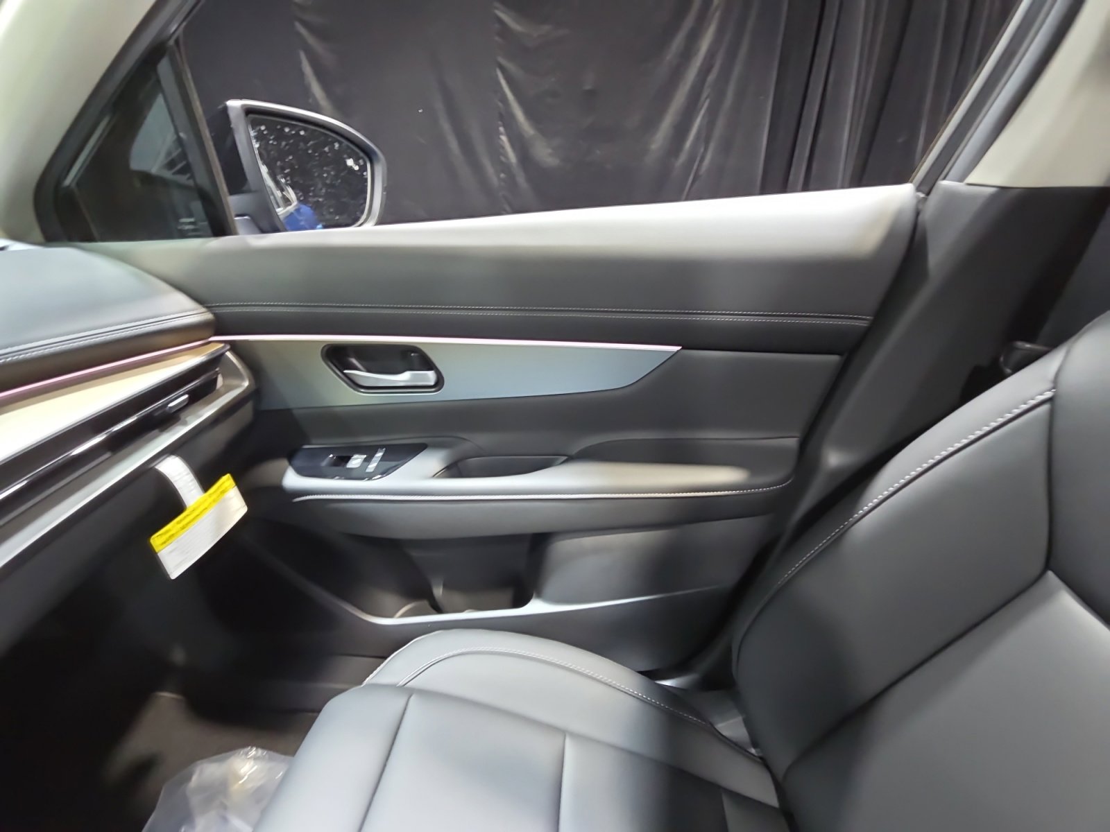 2025 Nissan Murano SL - Photo 17