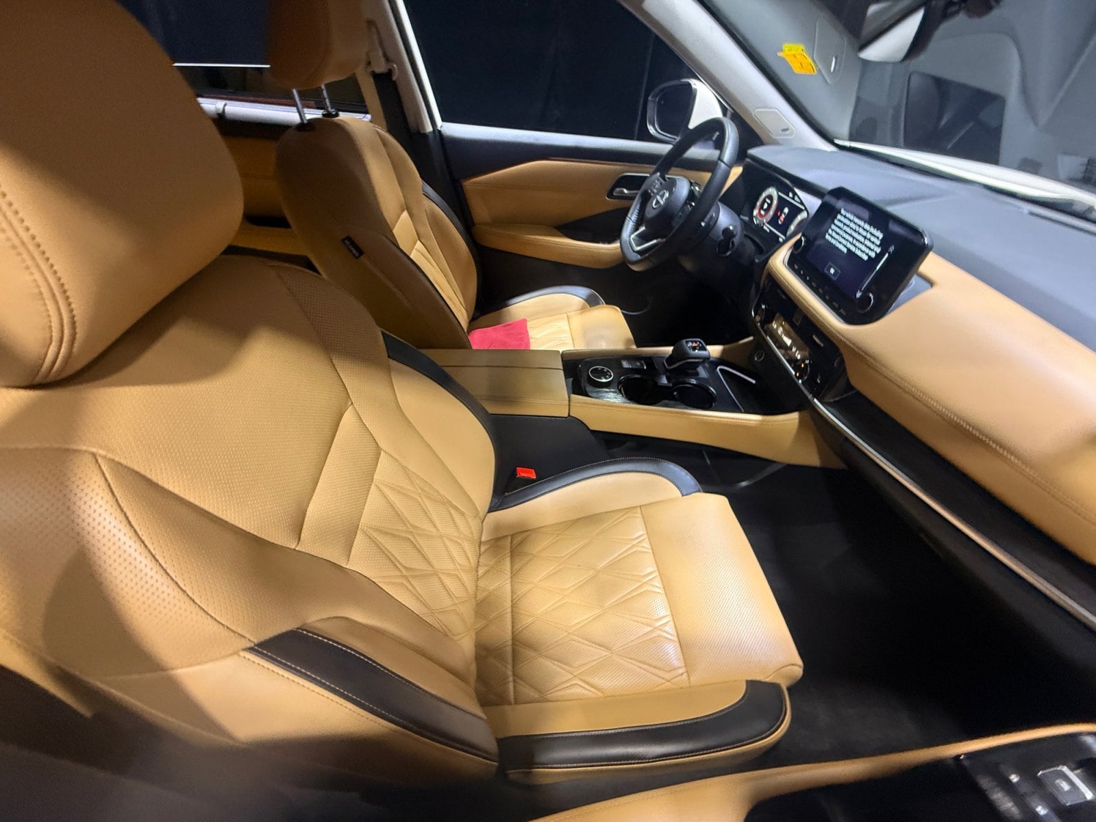 2023 Nissan Rogue Platinum - Photo 20