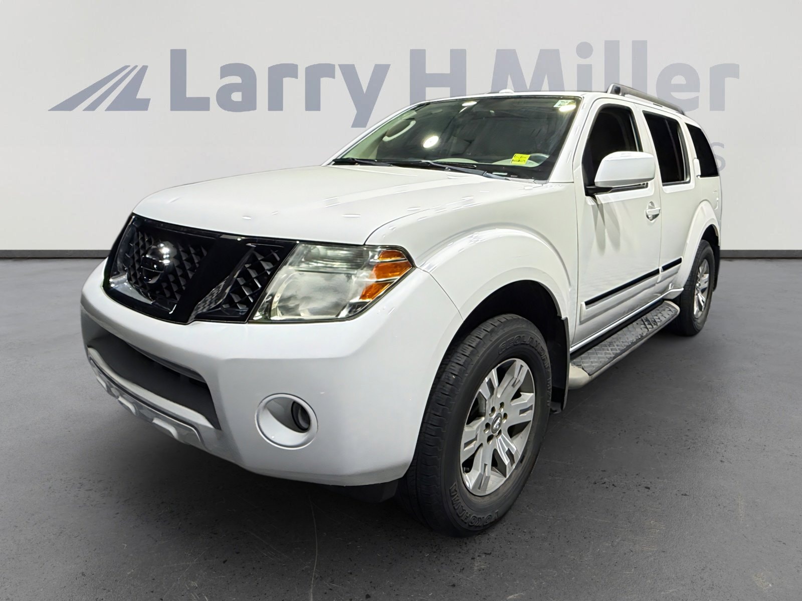 2011 Nissan Pathfinder S