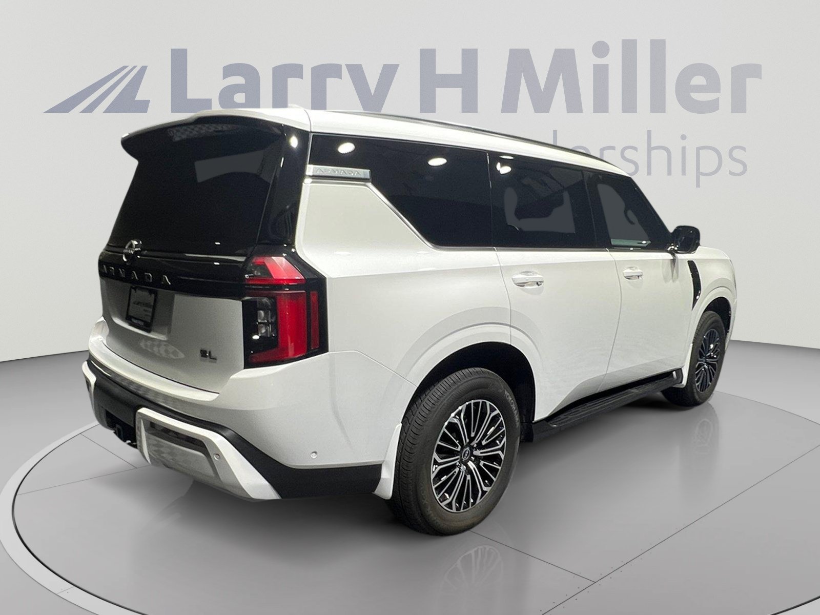 2026 Nissan Armada SL - Photo 6