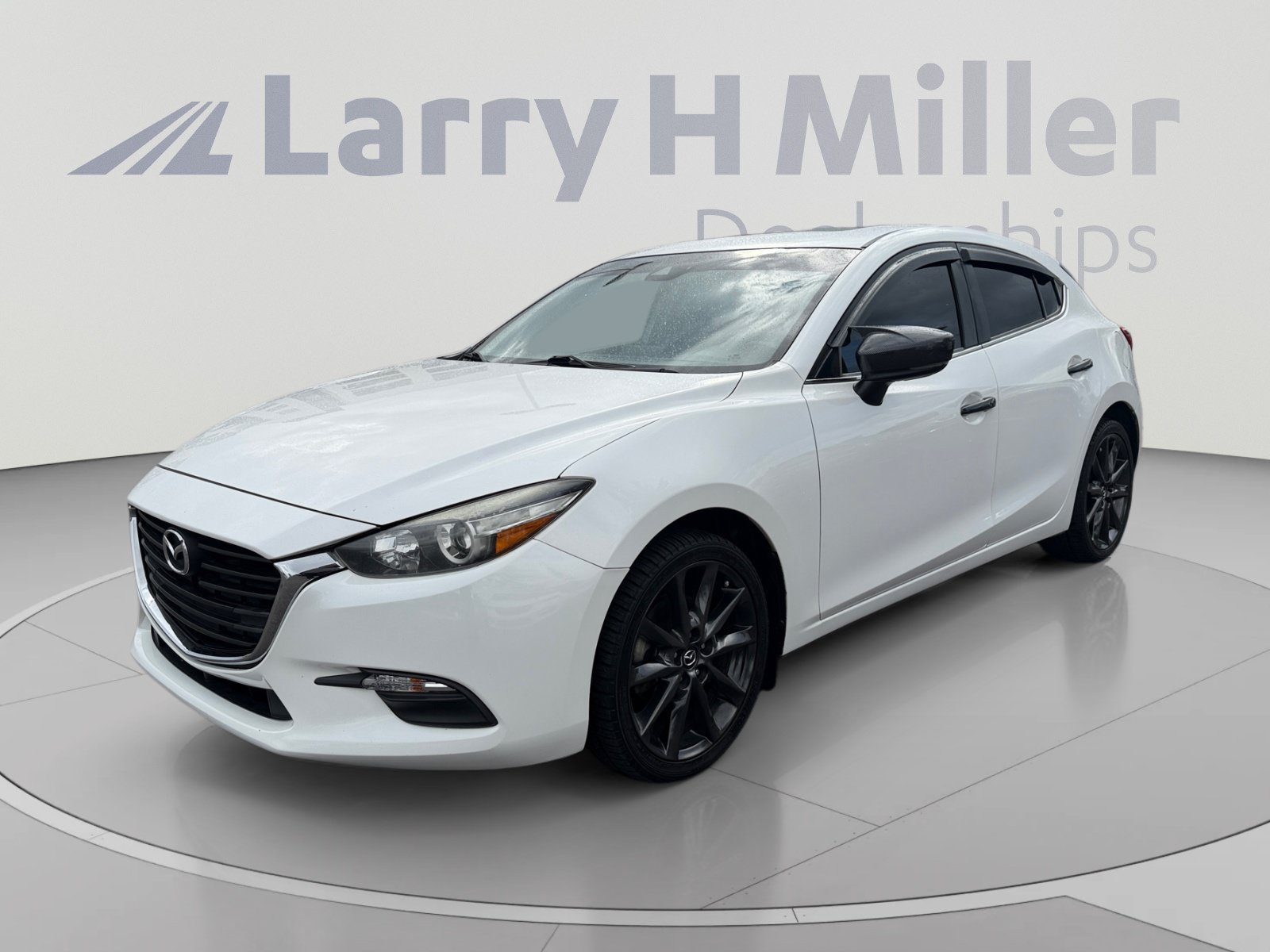  Mazda Mazda3