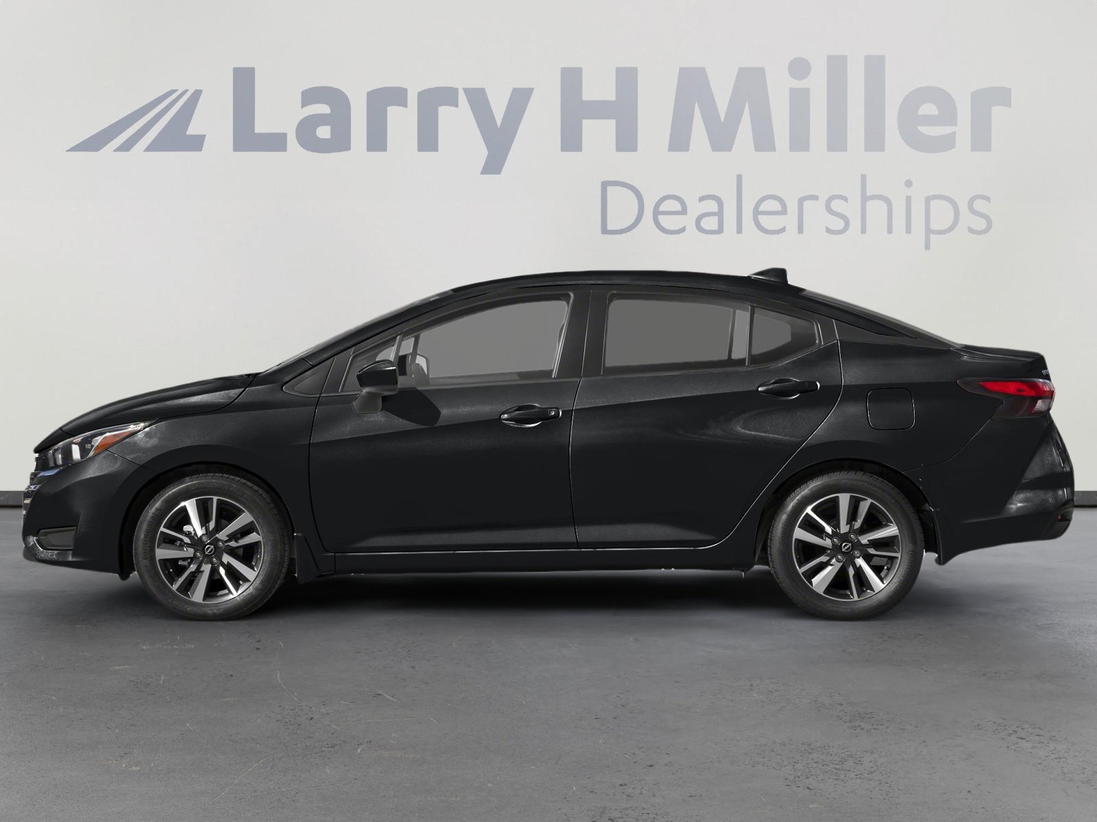 2025 Nissan Versa 1.6 SV photo 4