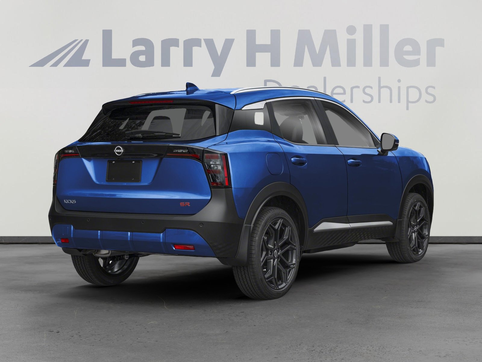 2026 Nissan Kicks SR photo 3