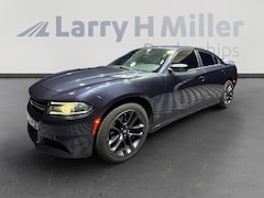 2016 Dodge Charger SE Sedan