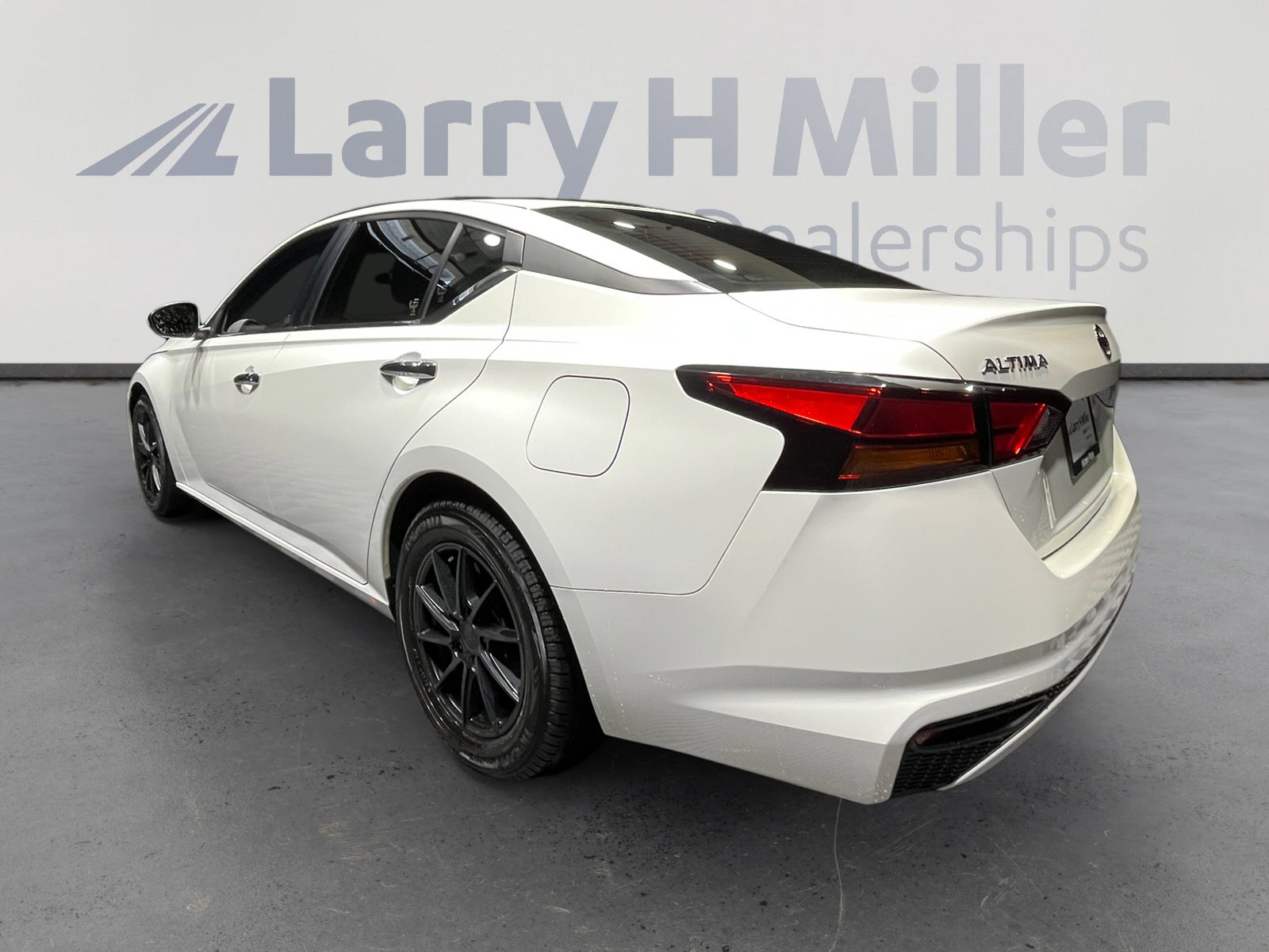 2022 Nissan Altima 2.5 S photo 4