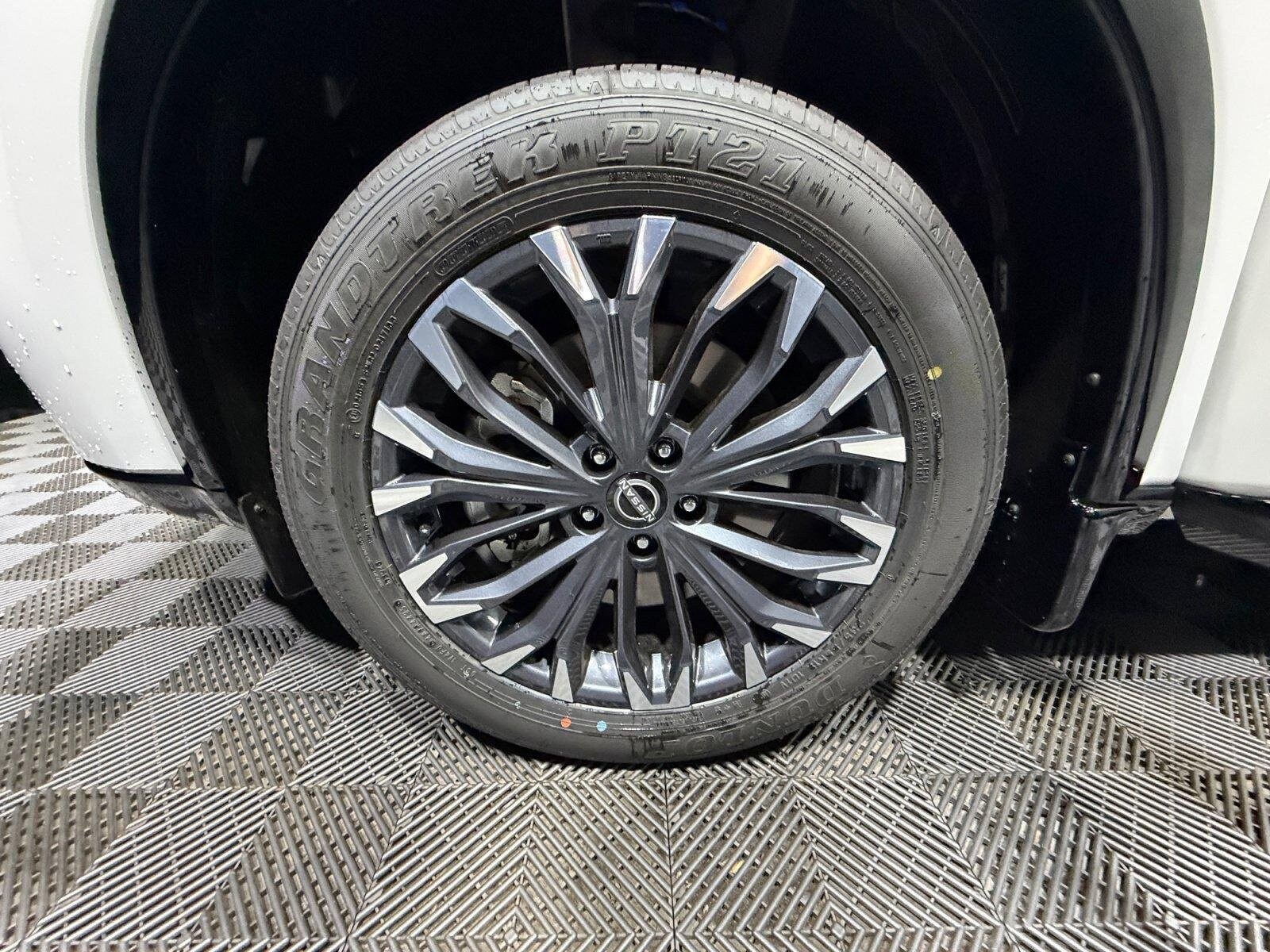 2026 Nissan Rogue Platinum - Photo 27
