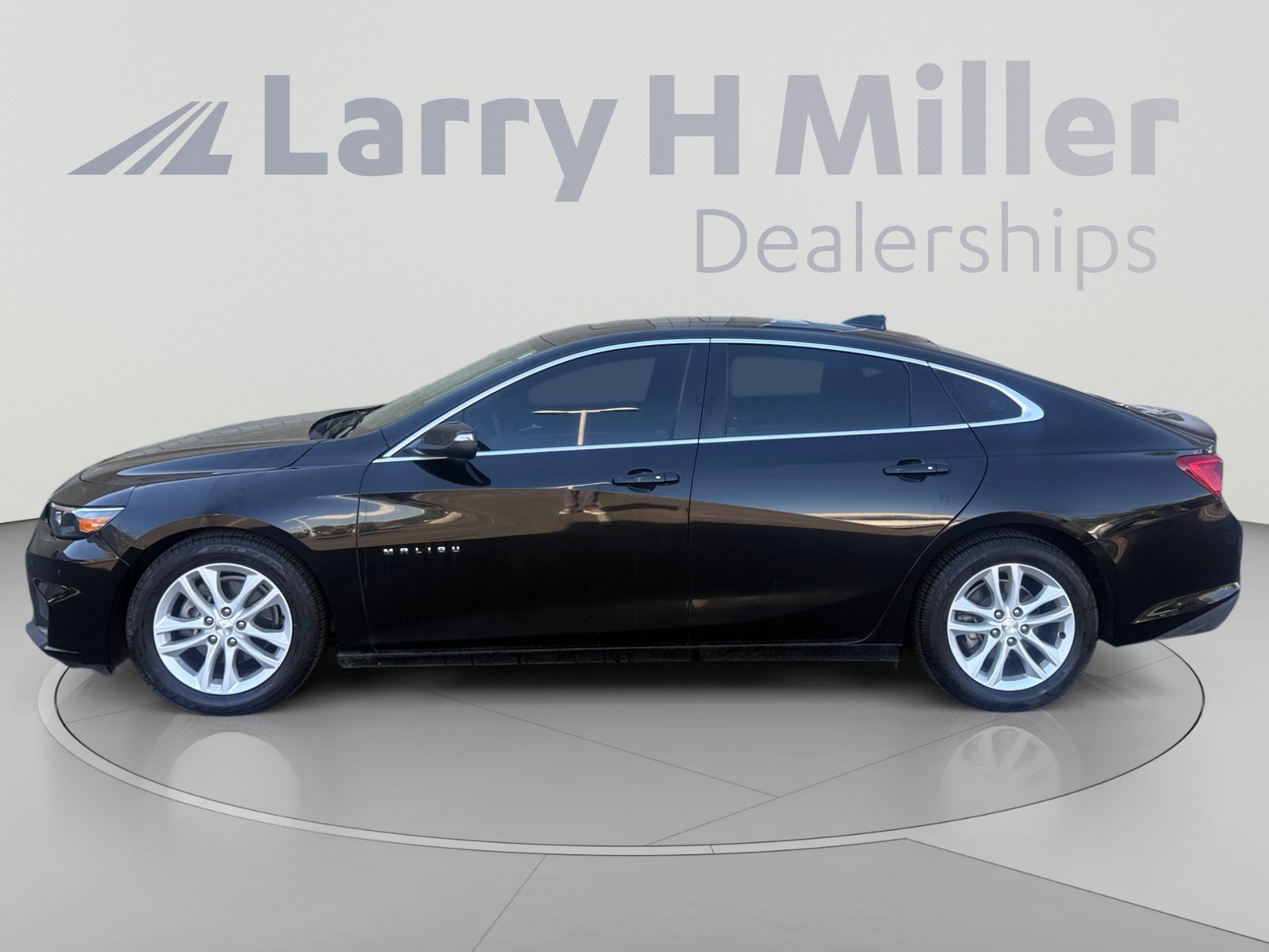 Used 2018 Chevrolet Malibu Hybrid Base Sedan