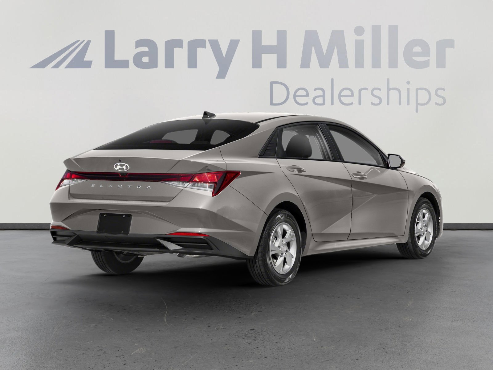 2022 Hyundai Elantra SE photo 3
