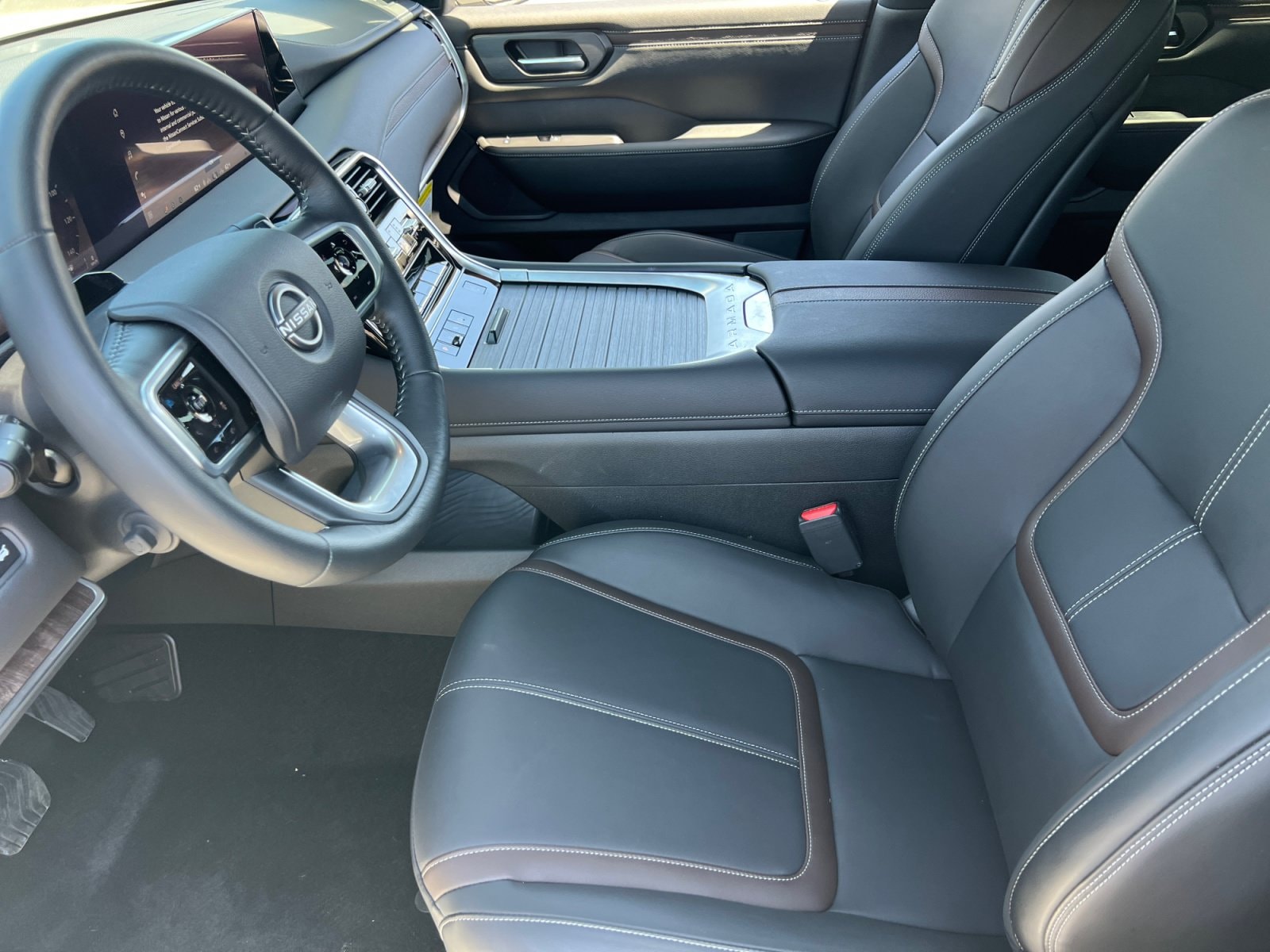 2026 Nissan Armada SL - Photo 15