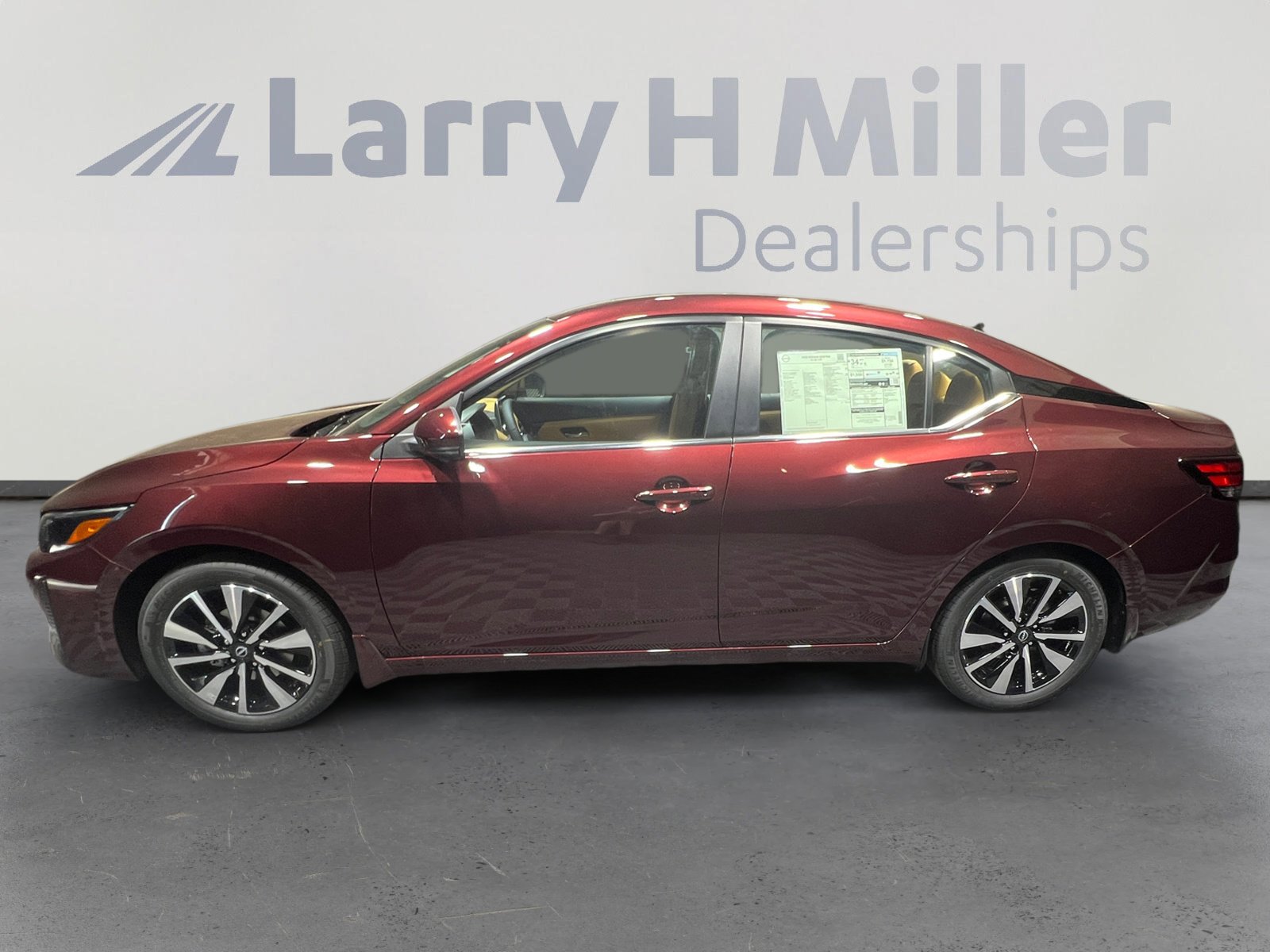 2025 Nissan Sentra SV photo 3